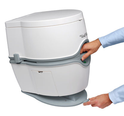 Thetford 92306 PORTA POTTI 565E plastic portable toilet 5.5 gallon - white/grey